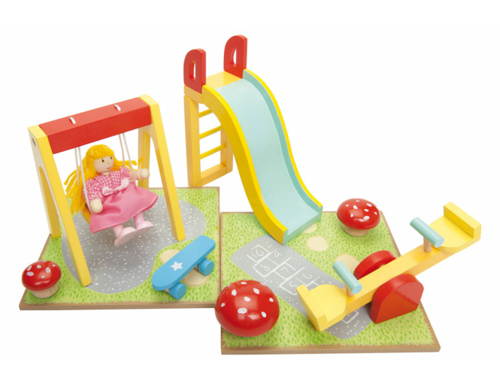 le toy van outdoor playset